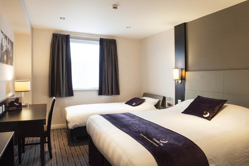 Premier Inn York North Ruang foto