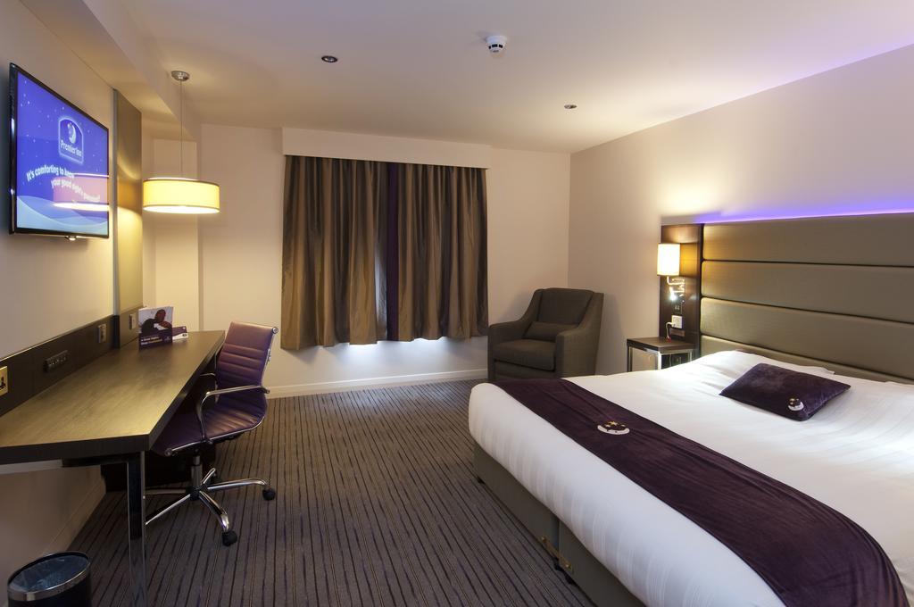 Premier Inn York North Bagian luar foto