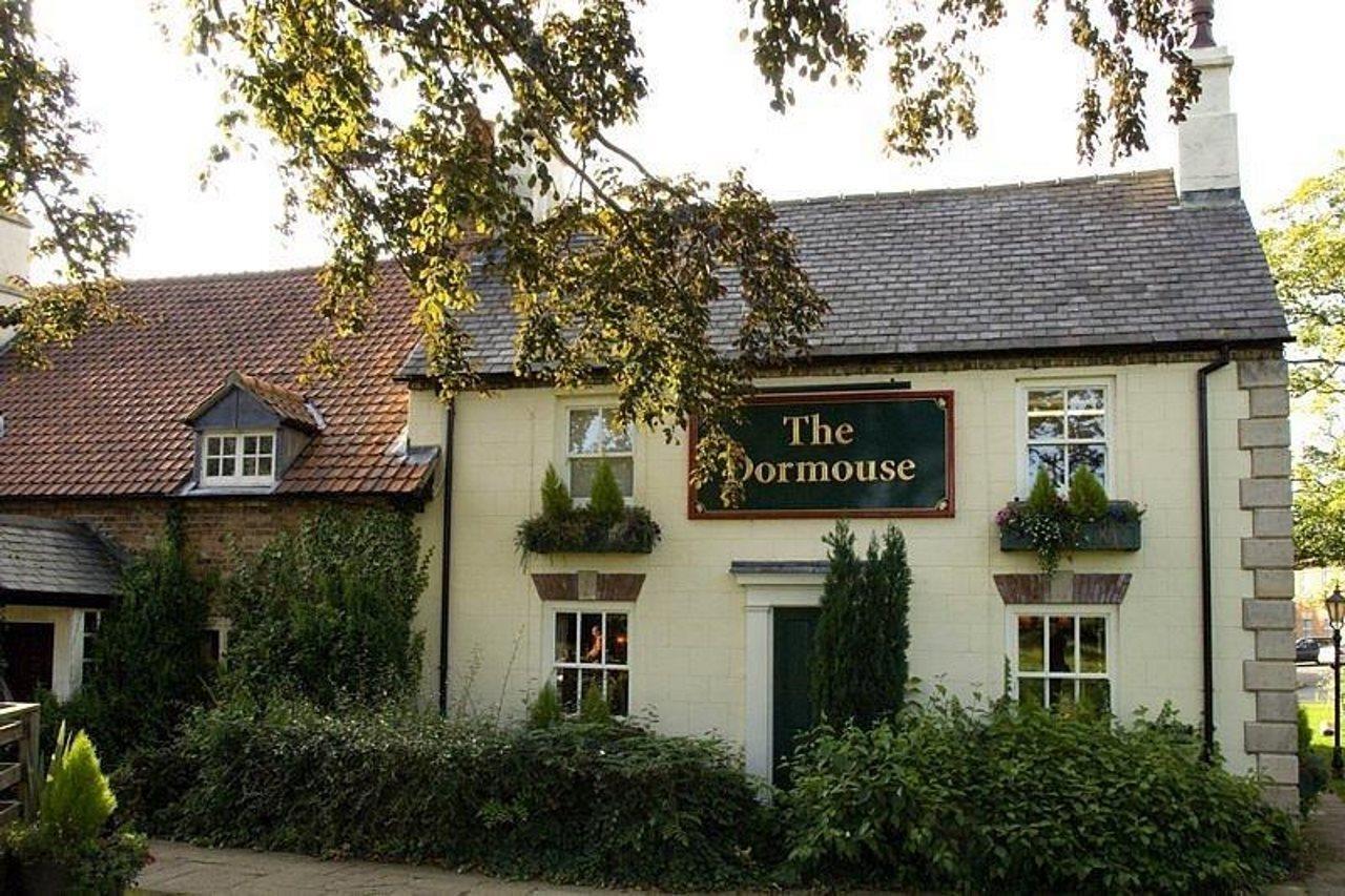 Premier Inn York North Bagian luar foto