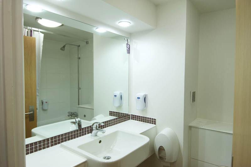 Premier Inn York North Bagian luar foto