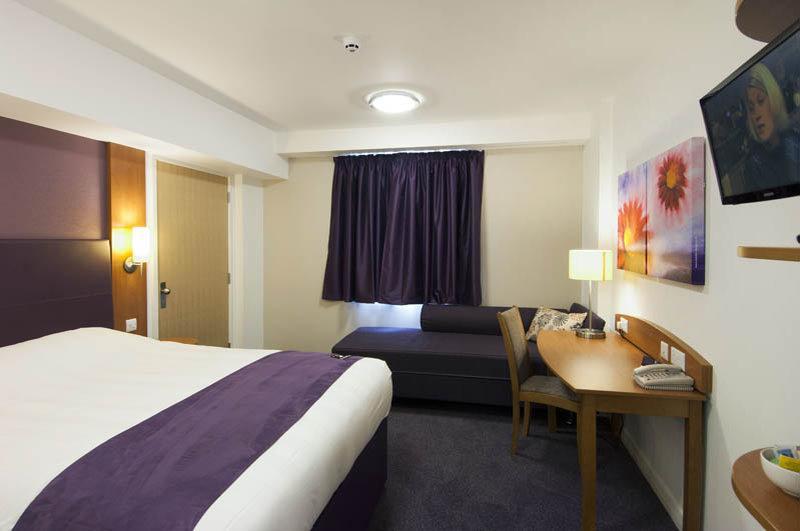 Premier Inn York North Bagian luar foto